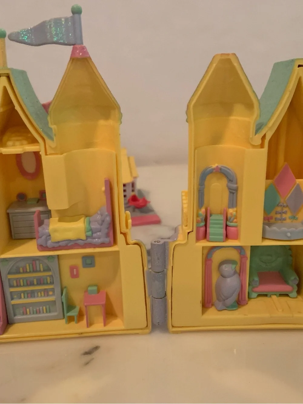 Vintage 90’s Bluebird Polly Pocket Lot Heart Compact Neighborhood House & More